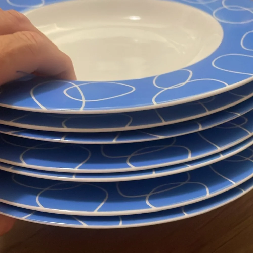 CRATE & BARREL MONNO CIRCLES WHITE/BLUE Rimmed Soup Bowls B78,7pc!!GREAT